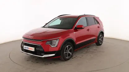 Usado Kia Niro 129 CV (94 kW) 2024 Rojo SUV