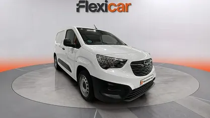 Usado Opel Combo Edition 102 CV (75 kW) 2022 Monovolumen