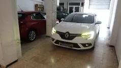 Blanco Usado 2018 Renault Mégane IV Business | 12.200 € (Precio justo)