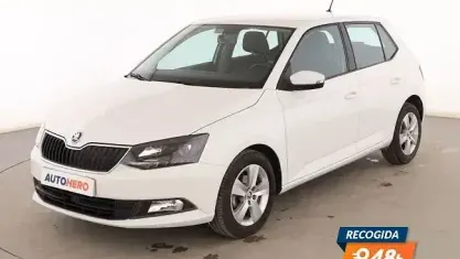 Usado Skoda Fabia Ambition 75 CV (55 kW) 2016 Blanco Berlina