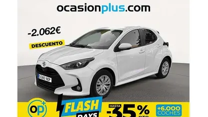 Usado Toyota Yaris Active 69 CV (50 kW) 2023 Blanco Utilitario