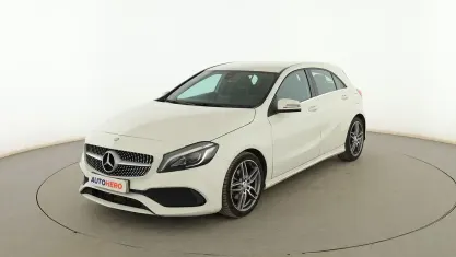 Usado Mercedes A200 AMG 135 CV (99 kW) 2017 Blanco Berlina