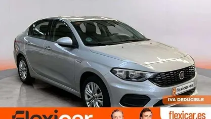 Usado Fiat Tipo Business 120 CV (88 kW) 2016 Gris Utilitario