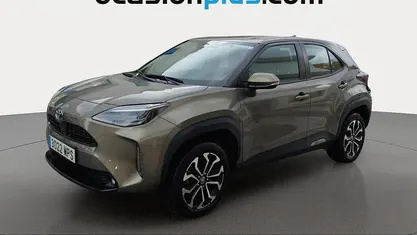 Usado 2024 Toyota Yaris Cross Active SUV | 21.819 € (Precio justo)