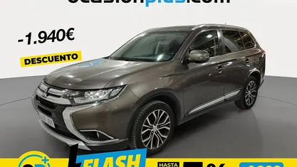 Usado 2016 Mitsubishi Outlander Motion SUV | 13.010 € (Precio justo)