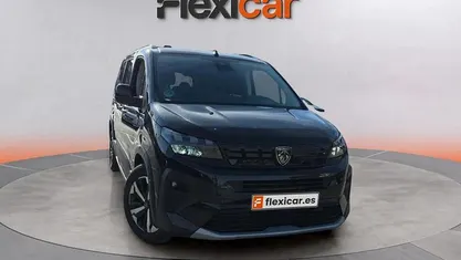 Usado 2025 Peugeot Rifter GTi Monovolumen | 25.890 € (Precio justo)