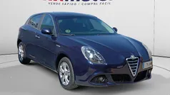 Azul Usado 2012 Alfa Romeo Giulietta Distinctive Utilitario | 7590 € (Precio justo)