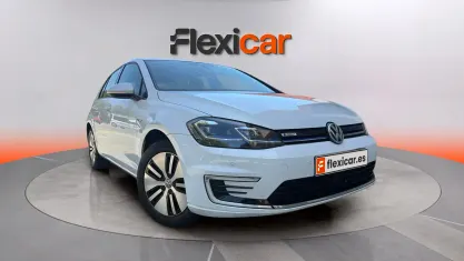 Usado VW Golf VII 100 kW (136 CV) 2019 Blanco Berlina