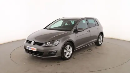 Usado VW Golf VII Advance 105 CV (77 kW) 2015 Gris Berlina