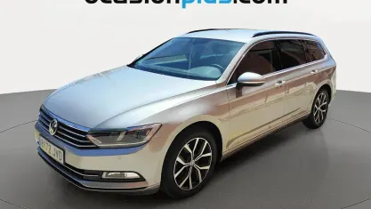 Usado VW Passat Advance 150 CV (110 kW) 2016 Gris Familiar