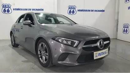 Gris Usado 2019 Mercedes A180 Utilitario | 19.490 € (Precio justo)