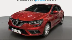 Rojo Usado 2019 Renault Mégane IV Zen Utilitario | 12.264 € (Buen precio)