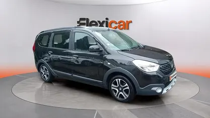 Usado Dacia Lodgy 116 CV (85 kW) 2021 Negro Monovolumen