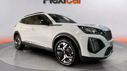 Blanco Usado 2024 Peugeot 2008 Allure SUV | 16.790 € (Precio justo)