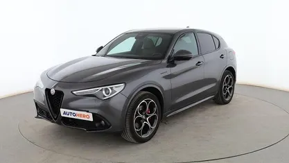 Usado Alfa Romeo Stelvio Executive 210 CV (154 kW) 2020 Gris SUV