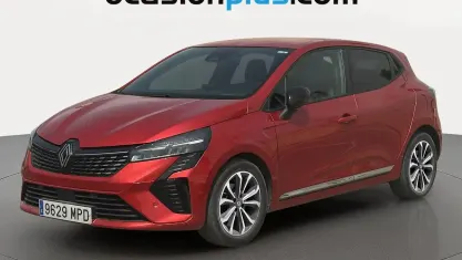 Usado Renault Clio Techno 91 CV (66 kW) 2024 Rojo Utilitario