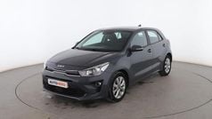 Gris Usado 2022 Kia Rio Utilitario | 15.899 € (Precio justo)