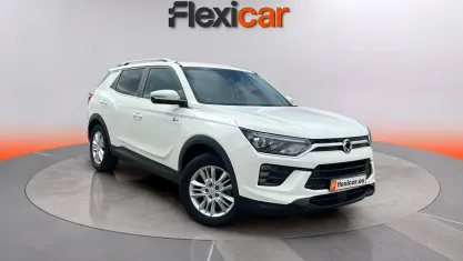 Usado SsangYong Korando 163 CV (119 kW) 2020 Blanco