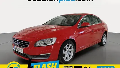 Usado Volvo S60 Momentum 136 CV (100 kW) 2014 Rojo Berlina