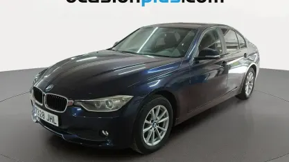 Usado BMW 320 184 HP (135 kW) 2015 Azul Sedan