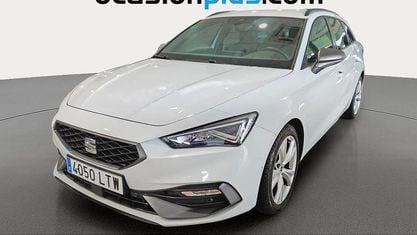 Usado Seat Leon FR 150 CV (110 kW) 2021 Blanco Monovolumen