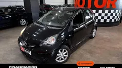 Negro Usado 2008 Toyota Yaris City Berlina | 4950 € (Precio justo)