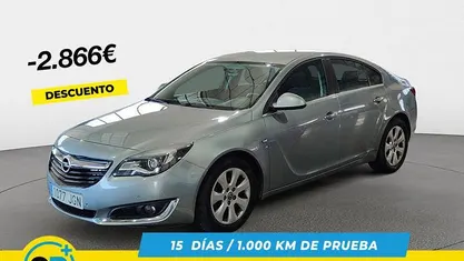Gris plata Usado 2015 Opel Insignia Selective Berlina | 7584 € (Buen precio)