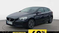 Negro Usado 2016 Volvo V40 Momentum Familiar | 11.050 € (Super precio)