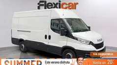 Blanco Usado 2022 Iveco Daily Berlina | 24.590 € (Precio justo)