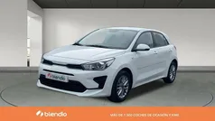 Blanco Usado 2022 Kia Rio | 15.990 € (Precio justo)
