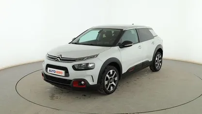 Usado Citroën C4 PureTech 110 CV (80 kW) 2018 Blanco SUV