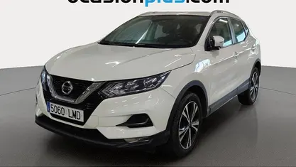 Usado Nissan Qashqai Acenta 140 CV (102 kW) 2021 Blanco SUV