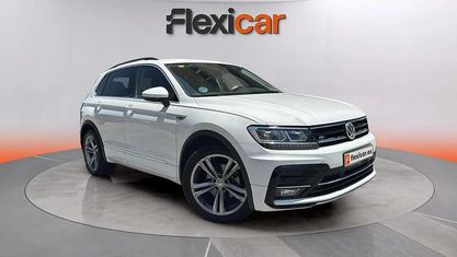 Käytetty VW Tiguan R-line 151 HP (111 kW) 2020 Valkoinen Katumaasturi
