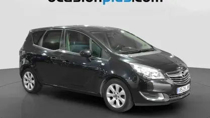 Usado Opel Meriva Excellence 140 CV (102 kW) 2016 Negro Monovolumen