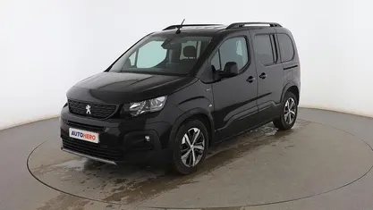 Usado 2019 Peugeot Rifter GT Monovolumen | 18.199 € (Precio justo)