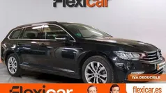 Negro Usado 2020 VW Passat Business Familiar | 19.490 € (Precio justo)