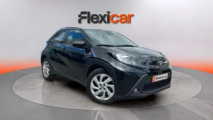 Używany Toyota Aygo X Play 72 KM (52 kW) 2022 Czarny SUV