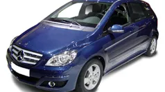 Rojo Usado 2008 Mercedes B200 Monovolumen | 10.900 € (Precio justo)