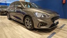 Gris Usado 2021 Ford Focus ST-Line Familiar | 21.500 € (Precio justo)