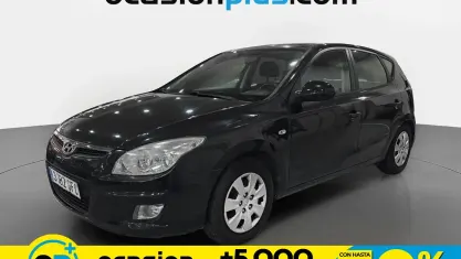 Occasion Hyundai i30 Comfort 109 PK (80 kW) 2008 Zwart Hatchback