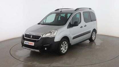 Usado Peugeot Partner Outdoor 110 CV (80 kW) 2018 Gris Monovolumen