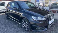 Negro Usado 2015 Audi A1 Attraction Utilitario | 8999 € (Precio justo)