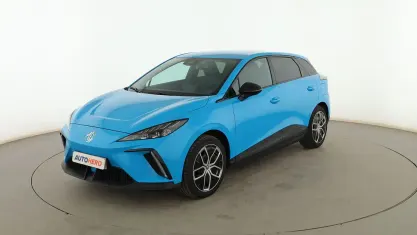 Usado MG MG4 EV Luxury 150 kW (204 CV) 2024 Azul Utilitario