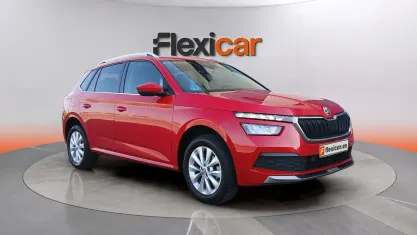 Usado Skoda Kamiq Selection 116 CV (85 kW) 2024 Rojo SUV