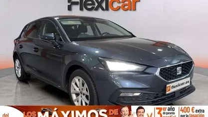 Usado Seat Leon Style 131 HP (96 kW) 2023 Azul Citadino