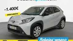 Gris Usado 2024 Toyota Aygo Play Utilitario | 15.400 € (Precio justo)
