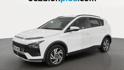 Blanco Usado 2024 Hyundai Bayon SUV | 15.182 € (Buen precio)
