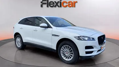 Usado Jaguar F-Pace Pure 182 CV (133 kW) 2017 Fuji white SUV