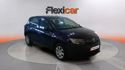 Usado Dacia Sandero Acces 75 CV (55 kW) 2018 Azul Berlina