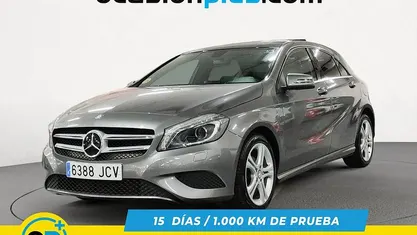 Gris Usado 2015 Mercedes A180 Style Utilitario | 16.190 € (Precio justo)